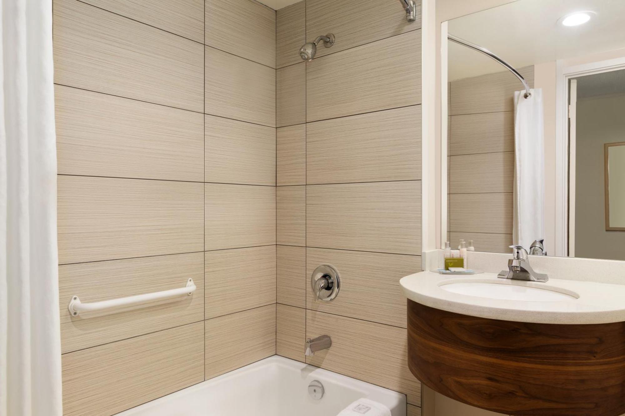 Studio Suite with Two Queen Beds - Non-Smoking,1546903183:JPEG