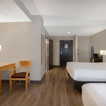 Days Inn By Wyndham Victoria Airport Sidney-2