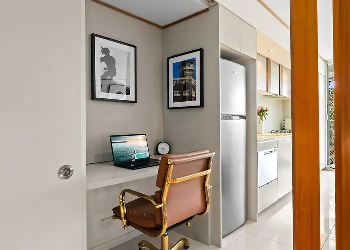 Drews Bondi Beach Pad Music Inspired